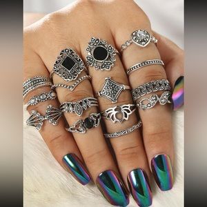 Brand New 15pcs Ring Set